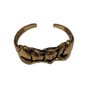 Castings on Parade Gold Tone Cuff Bracelet Sleeping Cats COP 91 Stamp Tiny Wrist